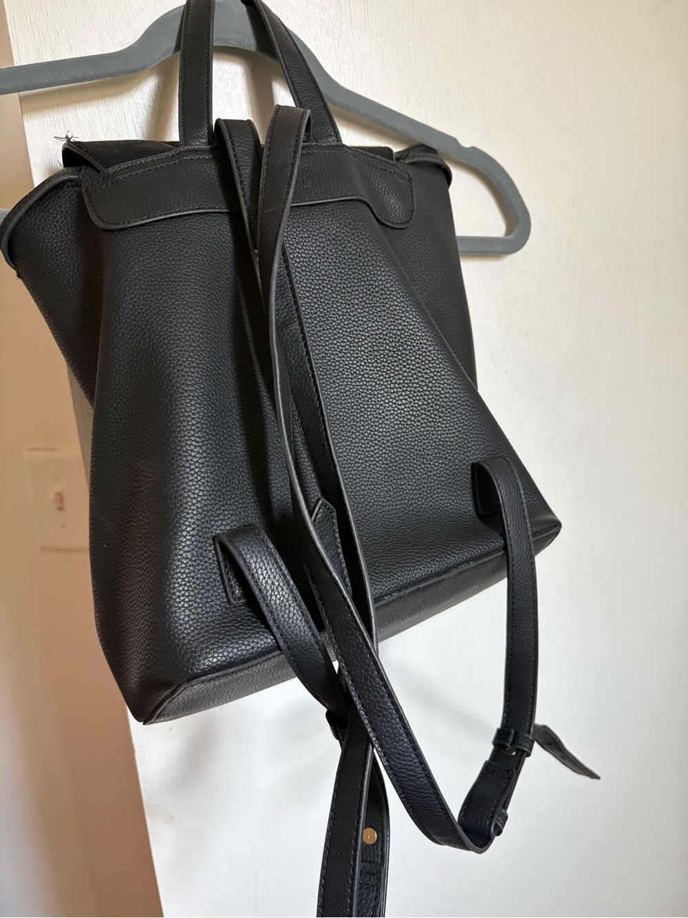 Topshop Black Pebbled Leather & Suede Flap Backpack with Gold Hardware - Picture 5 of 11